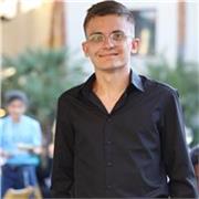 Salve sono Daniele un ragazzo neodiplomato in Logistica. Sono una persona molto paziente, affidabile e con tanta voglia di fare. Offro ripetizioni e aiuto compiti per alunni di scuole elementari e medie.
Garantisco la massima serietà e preparazione.

Per 