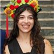 Insegnante seria, educata, gentile e disponibile a venire incontro a ogni esigenza. Contattami.