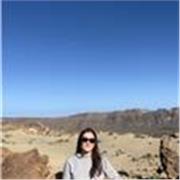 Profesora de gimnasia rítmica y de apoyo escolar en Matemáticas para alumnado de Primaria.