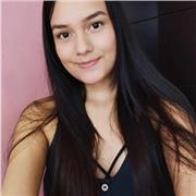 Estudiante de Ingeniería que imparte clases de matemáticas a niños de todas las edades