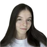 Me considero una persona dinámica y con muy buen nivel de inglés. Además tengo conocimientos de cualquiera de las materias de Bach