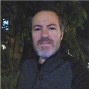 Profesor con el Certificado de Aptitud Pedagogica cursado en Universidad de Alcalá de Henares , da clases de Español, Inglés , Matemáticas, Economía