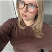 Studentka filologii angielskiej pomoże z nauką i przygotowaniem do egzaminów