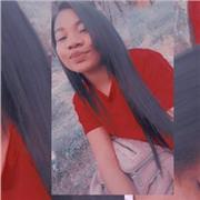 Profesora de prescolar imparte clases a niños y niñas de 0 a 6