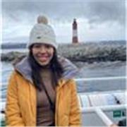 ¡Hola! Mi nombre es Katherine y soy argentina, aunque actualmente vivo en España. Me gusta ayudar a las personas a aprender y disf