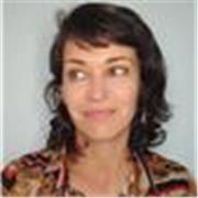 Professora particular de português, nativa, fluente no idioma e com amplos conhecimentos sobre a cultura brasileira
