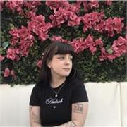 Graduada en Diseño de Interiores y con experiencia en desarrollo de proyectos.