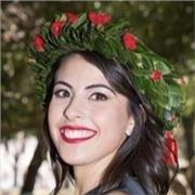 Laureata in Giurisprudenza fornisce aiuto nello studio del diritto