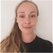 Profesora dinámica para dar curso de francés con resultados 