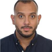 Profesor de diseño gráfico. Manejo y uso de herramientas como Photoshop, illustrator, indesign…