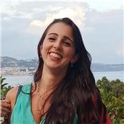 Laureanda in chimica e tecnologie farmaceutiche impartisce lezioni di matematica, biologia e chimica