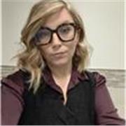 Insegnante di ruolo primaria con specializzazione sul sostegno offre aiuto nei compiti con supporto specifico per DSA/BES