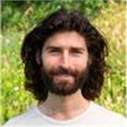 Profesor de Yoga Internacional da cursos a Atletas y Profesionales