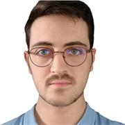 Soy estudiante de segundo curso de Administración y Finanzas, con una profunda pasión por la historia y la economía.