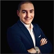 Diplômé d'une école de commerce donne soutien scolaire multi matières