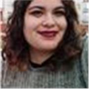 Profesora de inglés especializada en niños y adolescentes