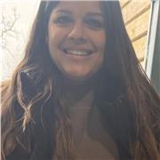 Student life coach for teens, Pastoral year leader with 12 years of experience, Psychology graduate offering wellbeing support.