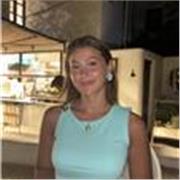 Erfahrene Nachhilfelehrerin im Fach Englisch. Ich studiere Englisch und Geschichte auf Lehramt und bin aktuell im Mastersemester