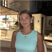 Erfahrene Nachhilfelehrerin im Fach Englisch. Ich studiere Englisch und Geschichte auf Lehramt und bin aktuell im Mastersemester