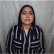 Una persona tolerante a las adversidades. 
Alumnos de primaria o secundaria