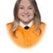 Profesora de Historia, Sociología, Literatura y Filosofía con total disponibilidad y flexibilidad. 