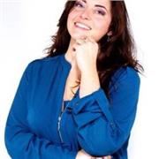 Docente e formatrice HR, esperta in economia, diritto e carriera HR. Lezioni interattive e pratiche, disponibili online