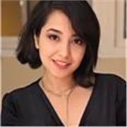 Profesora de español, persa e inglés con experiencia en clases particulares, online y presenciales