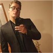 Profesor con experiencia en diferentes niveles de aprendizaje.