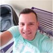 Profesor de inglés nativo estoy en bucaramanga tengo 32 años