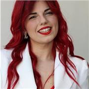 Laureata triennale in mediazione linguistica (arabo, spagnolo e inglese) e laureanda in lingue moderne per la comunicazione e la cooperazione internazionale (arabo e spagnolo) offre lezioni individuali e non per studenti fino al liceo