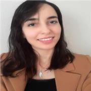 Prof donne des cours en ligne pour le soutien scolaire et aide aux devoirs.