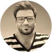 Votre enfant a besoin d'un coup de pouce en français ? Rédaction, orthographe, grammaire. En tant que rédacteur professionnel, je donne des cours particuliers pour des progrès rapides.  