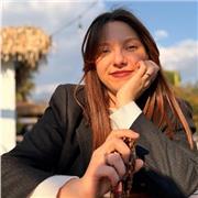 Dottoressa offre ripetizioni di inglese da remoto