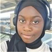 Erfahren in dem Fach Englisch und Stipendiatin