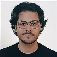 Estudiante universitario de Economía con experiencia cómo profesor en clases de Matemáticas y Economía en Santiago de Compostela