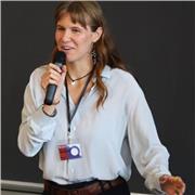 Laureata in Biologia e Neurobiologia con massimi voti, ripetizioni online o in presenza per superiori e università