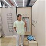 Profesor particular que da clases a niños entre 2-4 de la ESO