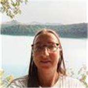 Bilingue français italien amoureuse de la langue française je peux vous aider à progresser dans cette matière 