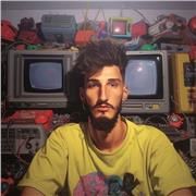 Laureato in Graphic Design impartisce lezioni riguardanti il pacchetto Adobe. Illustrator, Photoshop, After Effects