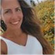 Mi chiamo Leilen, sono laureata in Psicologia, Tecnica in Accompagnamento Terapeutico e Docente di Psicologia.