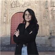 Profesora de inglés disponible para dar clases tanto online como presenciales