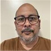 Soy candidato a PHD en Liderazgo en Educación. 