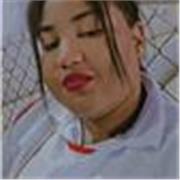 Spanish tutor providing lessons to children of all age