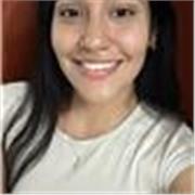 Profesora de inglés dicta clases de Inglés