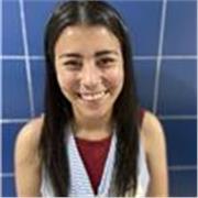 Tutora española bilingüe en inglés que enseña a alumnos de todas las edades 