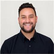 Profesional en Comunicación Social y Marketing Digital con más de 7 años de experiencia ofrece clases de redes sociales y más.