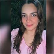 Maestra especializada en enseñarte lo que quieras sobre el Español