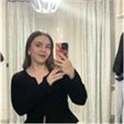 Puedo dar clases tanto a niños como adultos desde 0, perfeccionar y preparar pruebas de acceso. 