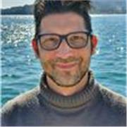 Dalla Regola alla Vita Reale: Grammatica per le Medie