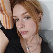 Profesora titulada de TODAS las materias de Primaria. Clases de Lengua a todos los niveles e inglés hasta B2. Presencial/online